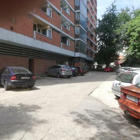 Ferienwohnung Kis Becsi Apartman Szegedin Exterior foto