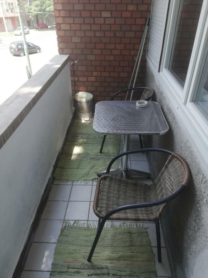 Ferienwohnung Kis Becsi Apartman Szegedin Exterior foto